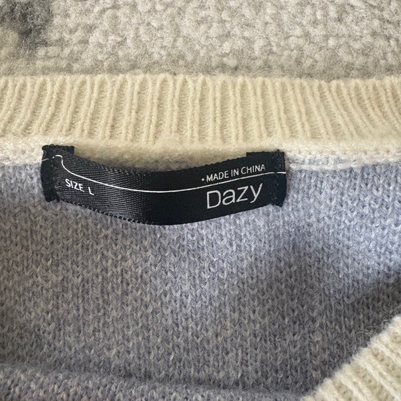 Blue and White Checked Cropped Sweater- Dazy - Picture 7 of 7